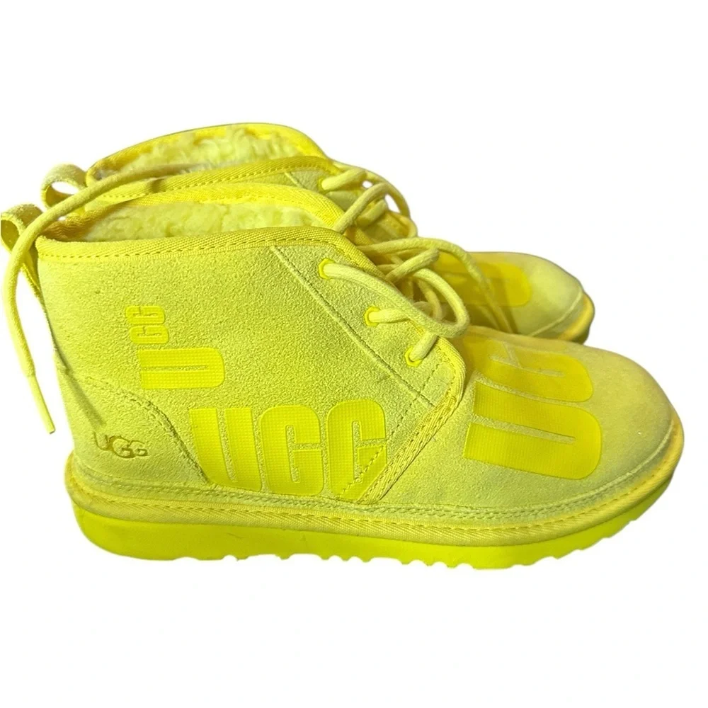 UGG extra excellent